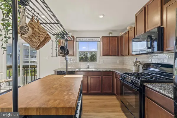 22 BURR ST, Williamstown, NJ 08094