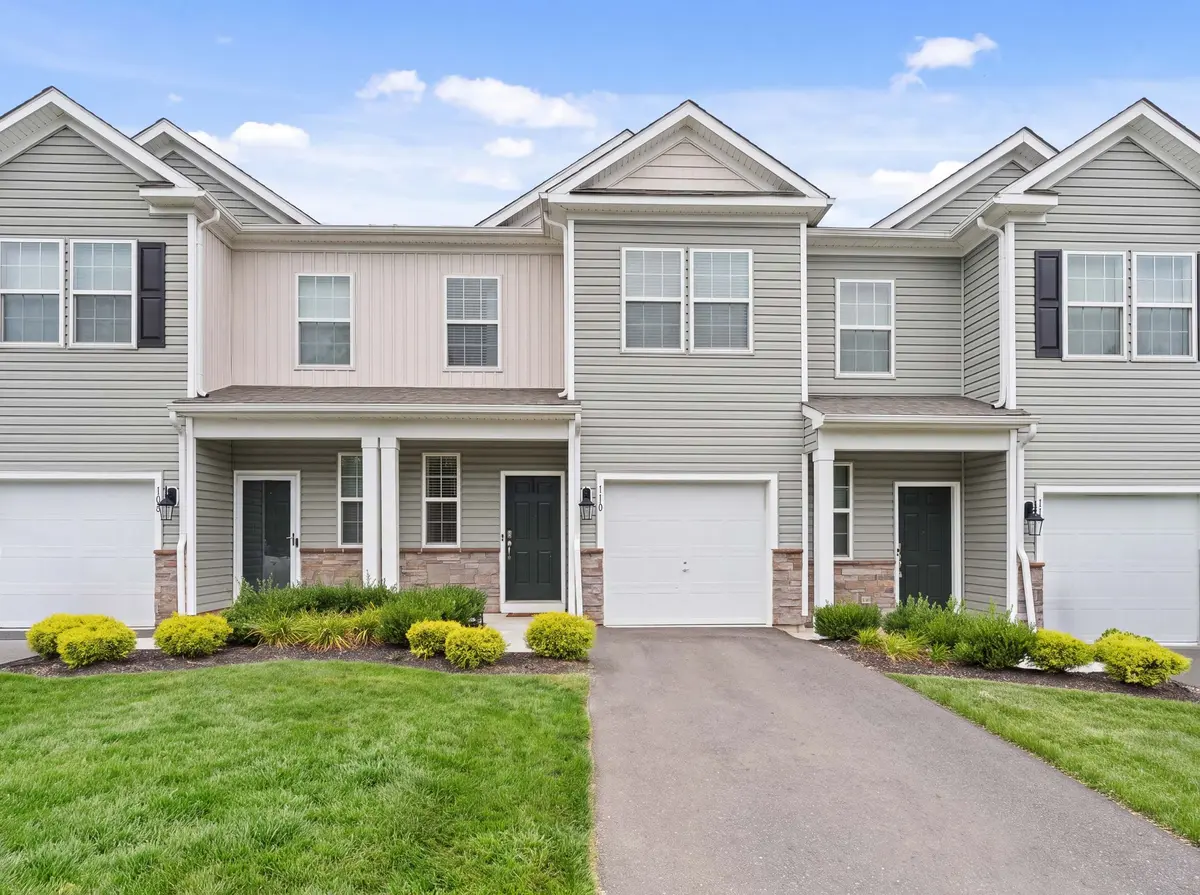 110 Sickler Ct, Sicklerville, NJ 08081-3432