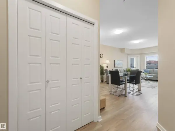 #203 13835 155 AV NW, Edmonton, AB T6V 0B7