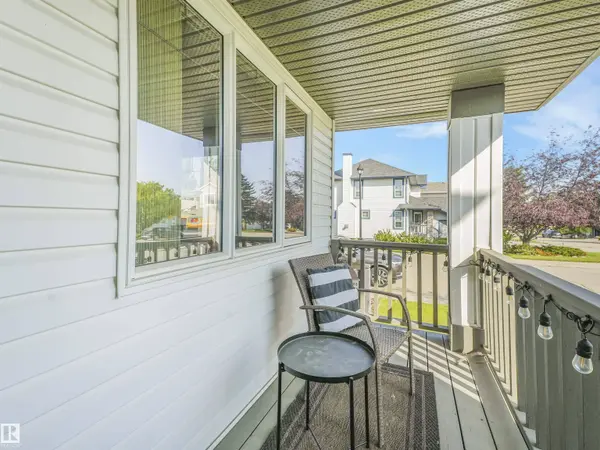 504 BYRNE CR SW, Edmonton, AB T6W 1E2