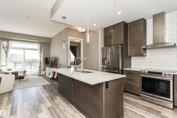 #427 524 GRIESBACH PR NW, Edmonton, AB T5E 6X2
