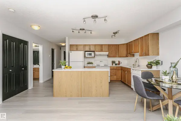 #307 10311 111 ST NW, Edmonton, AB T5K 2Y8