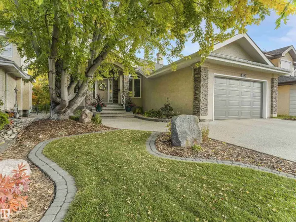 1130 TWIN BROOKS PT NW, Edmonton, AB T6J 7J1