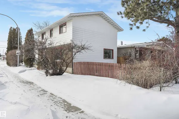 8016 73 ST NW, Edmonton, AB T6B 1Z8