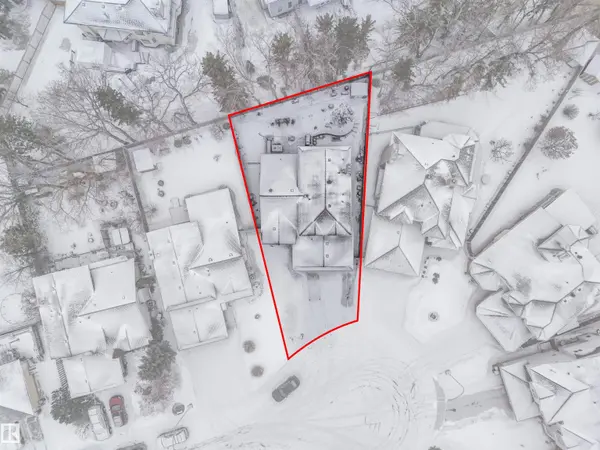 4919 43A AV NW, Edmonton, AB T6L 6J5