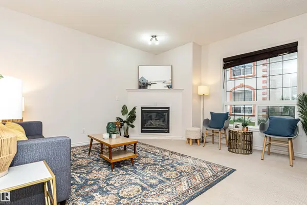 #103 13825 155 AV NW, Edmonton, AB T6V 0B8