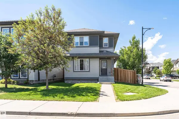 6904 CARDINAL WD SW, Edmonton, AB T6W 2Y4