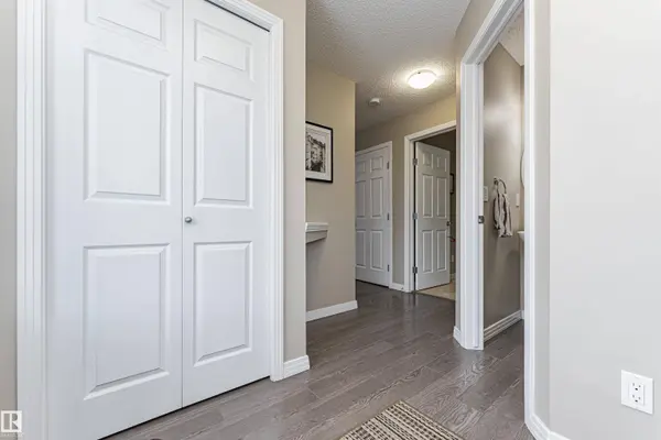 16423 134 ST NW, Edmonton, AB T6V 0G5
