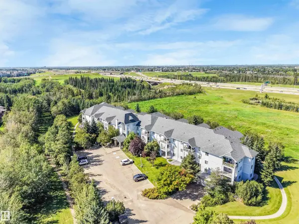 #315 905 BLACKLOCK WY SW