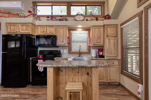 4380 S ELK TROT Loop, Show Low, AZ 85901