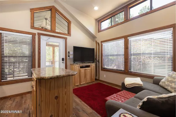 4380 S ELK TROT Loop, Show Low, AZ 85901