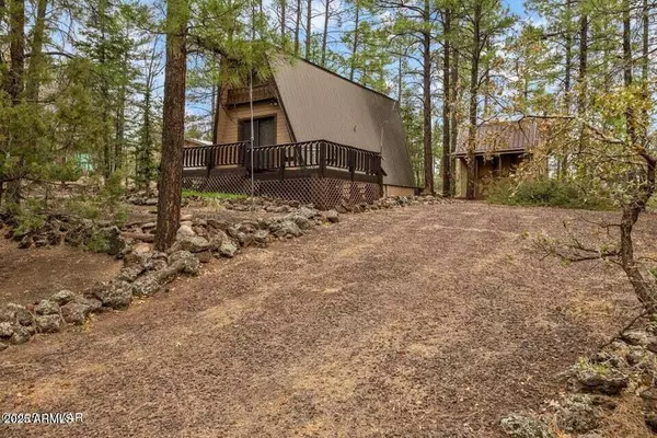 2856 KING FISHER Drive, Show Low, AZ 85901