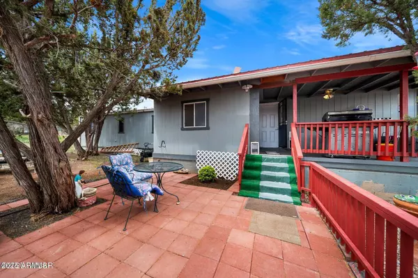 8525 CANYON Drive, Show Low, AZ 85901