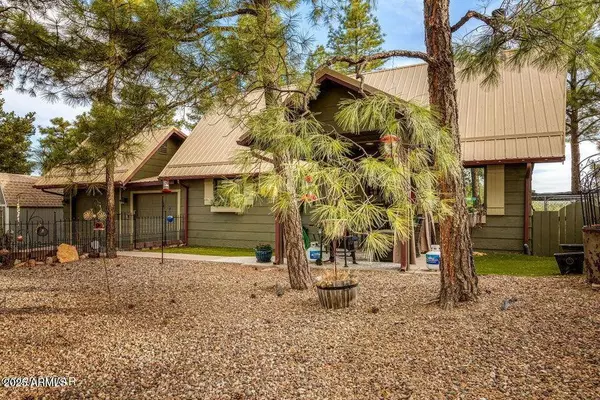 2331 W ROGERS Loop, Show Low, AZ 85901