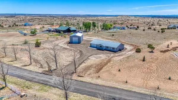 1390 S APPLE Circle, Taylor, AZ 85939