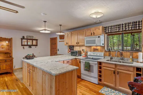 4038 Bridle Path Loop, Pinetop, AZ 85935