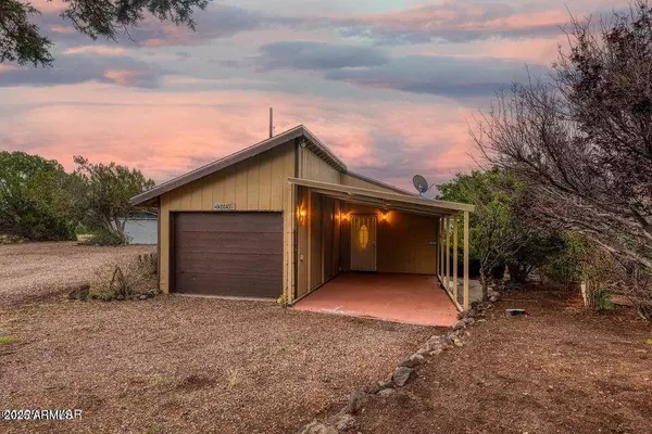 2045 SILVER CREEK Drive, Show Low, AZ 85901