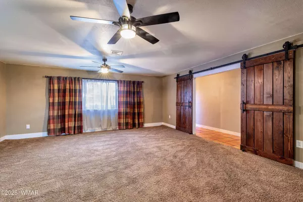 981 Oak Grove Road, Show Low, AZ 85901