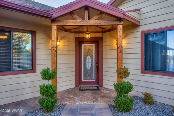 981 Oak Grove Road, Show Low, AZ 85901