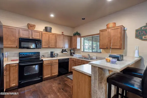 4503 STONE PINE Drive #7, Pinetop, AZ 85935