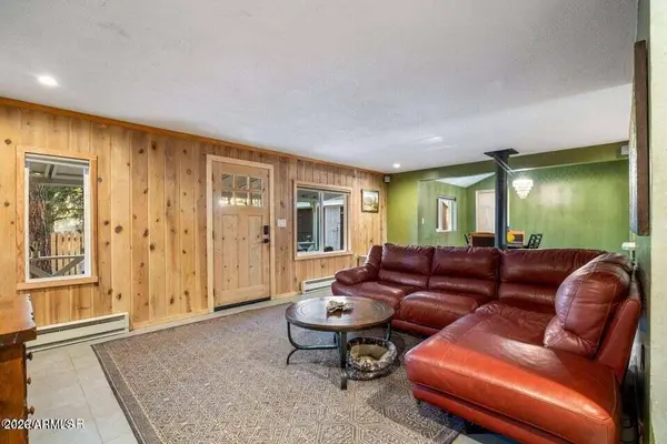 1249 S STEPHENS Drive, Pinetop, AZ 85935