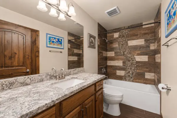 200 W Long Leaf Drive, Lakeside, AZ 85929