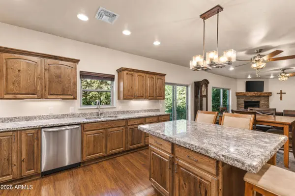 200 W LONG LEAF Drive, Lakeside, AZ 85929