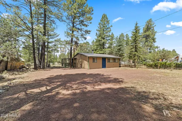 1724 LYERLY Avenue, Lakeside, AZ 85929