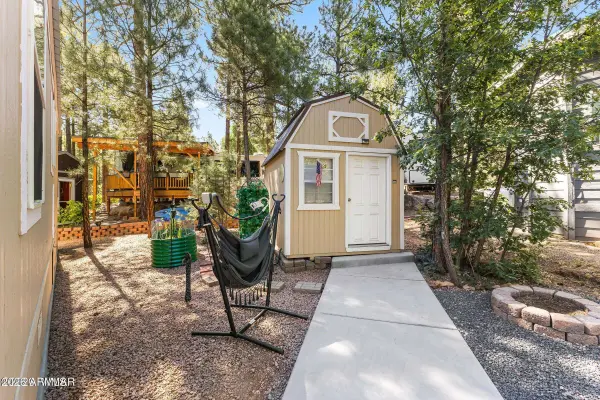 3731 S MULE SKINNER Loop, Show Low, AZ 85901