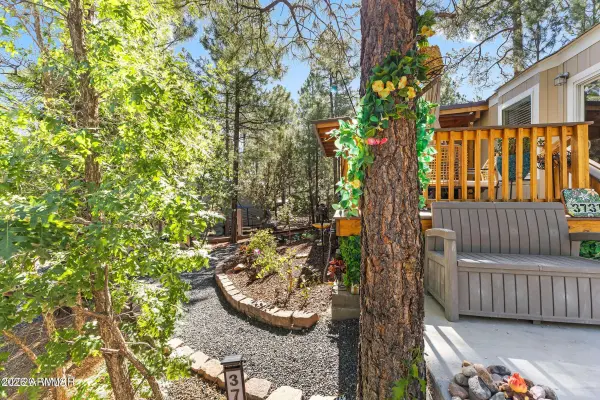 3731 S MULE SKINNER Loop, Show Low, AZ 85901