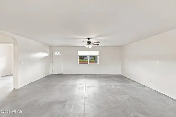 327 Halli Jo Loop, Taylor, AZ 85939