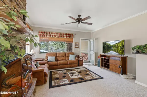 5330 S MARSHALL MOUNTAIN Drive, Show Low, AZ 85901