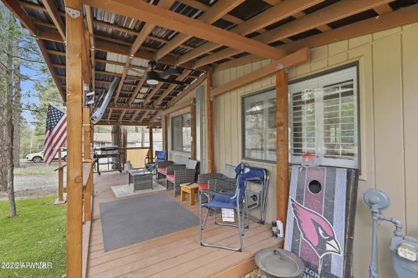 2250 W WHIPPLE Street, Show Low, AZ 85901