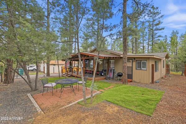 2250 W WHIPPLE Street, Show Low, AZ 85901