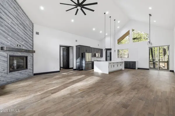 2400 W BENCH Road, Show Low, AZ 85901