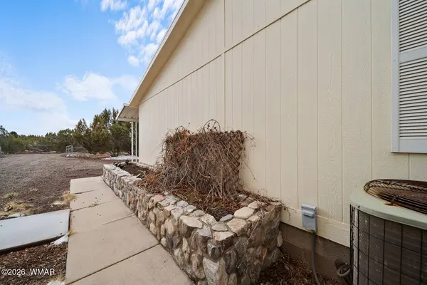 9 N3307, Vernon, AZ 85940