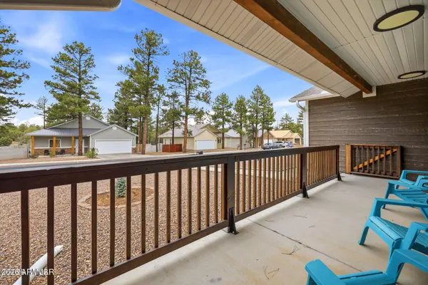 261 N FOX Run, Show Low, AZ 85901