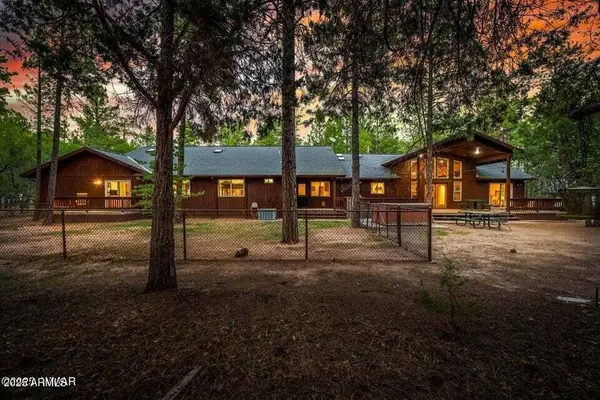 297 FOX Lane, Lakeside, AZ 85929