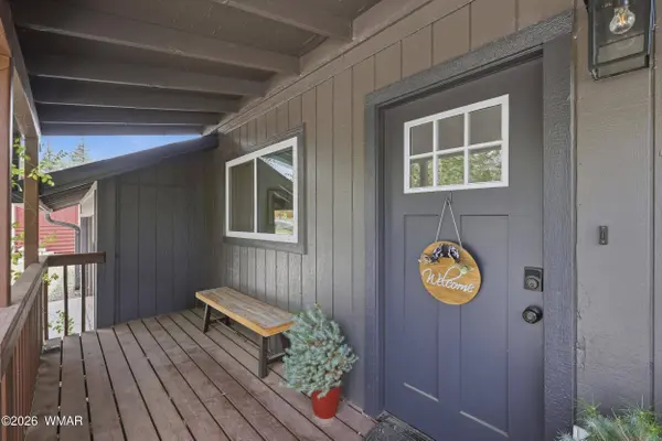 1419 W Navajo Lane, Lakeside, AZ 85929