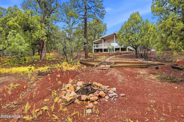 6229 LOGGERS Lane, Show Low, AZ 85901