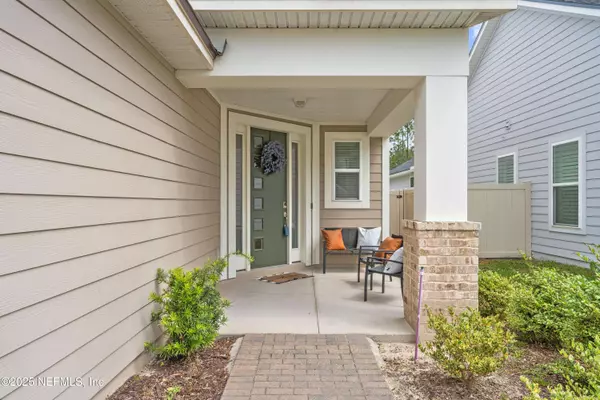 9887 INVENTION LN, Jacksonville, FL 32256