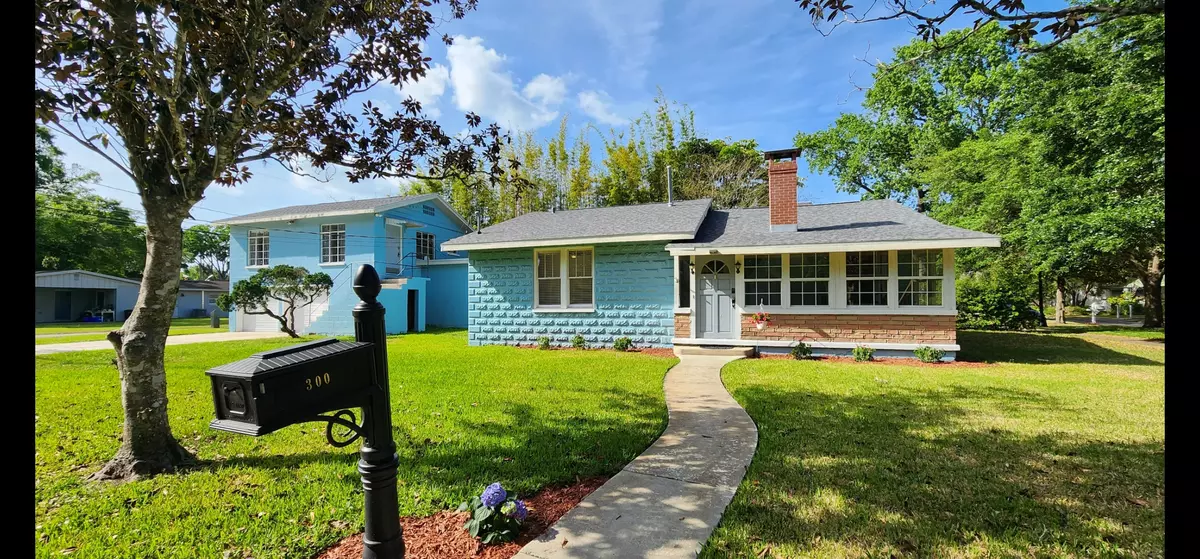 Sanford, FL 32771-2822,300 W 12th St