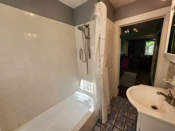 300 W 12th St, Sanford, FL 32771-2822