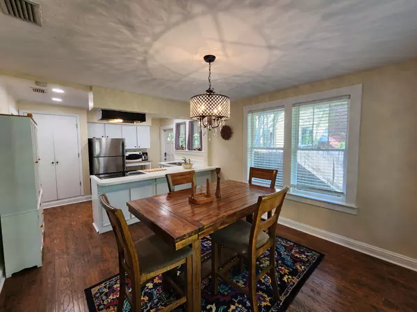 Sanford, FL 32771-2822,300 W 12th St