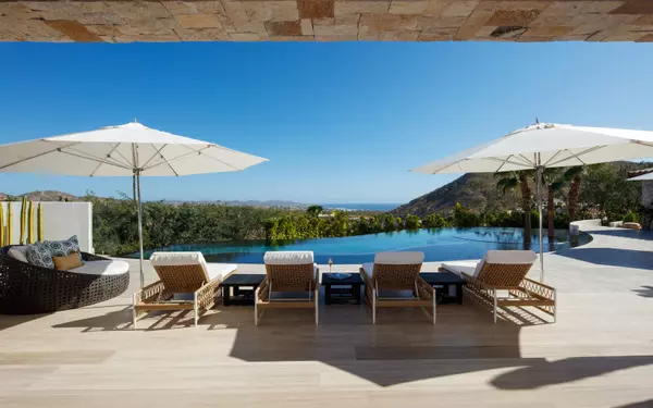 Cabos Luxury Homes one