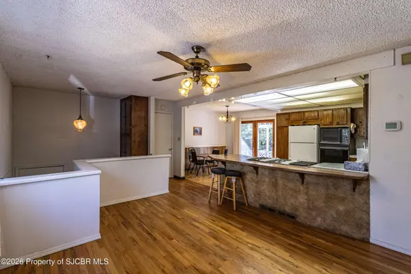 2620 E 24TH ST, Farmington, NM 87401