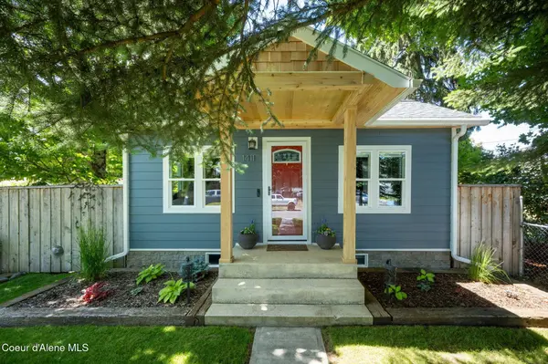 1411 N 10th St, Coeur d'Alene, ID 83814