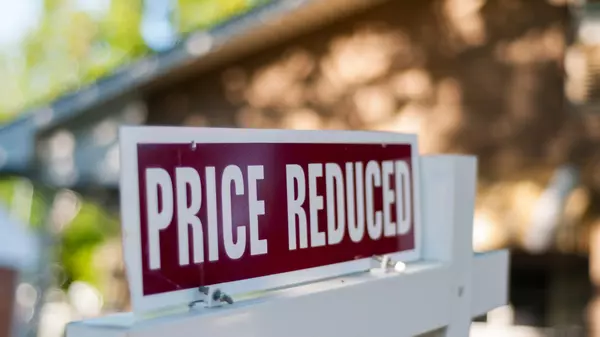 The Real Cost of Overpricing Your Gainesville Home