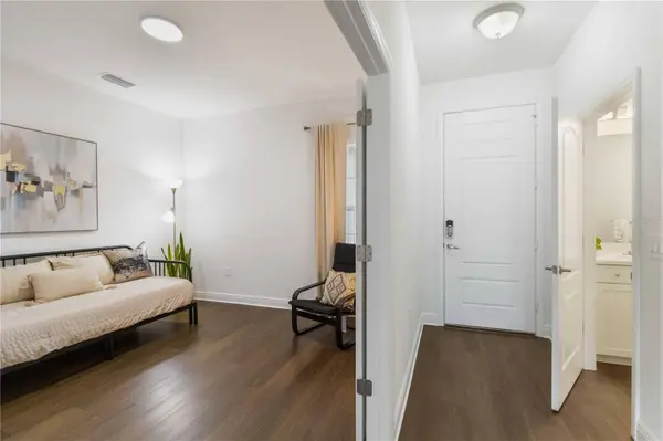 10109 CANAVERAL CIR, Sarasota, FL 34241