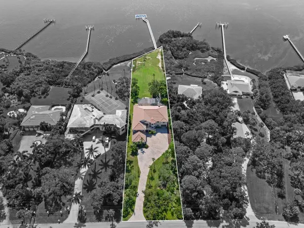 1930 BAYSHORE DR, Englewood, FL 34223